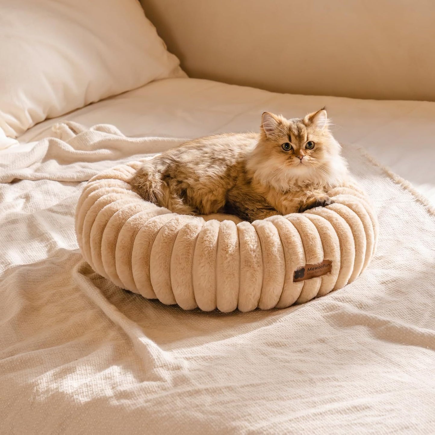 Masion De Paw™ Luxury Fluffy Pet Bed – Calming Washable Round Pet Bed for Small Cats & Dogs (Light Brown)