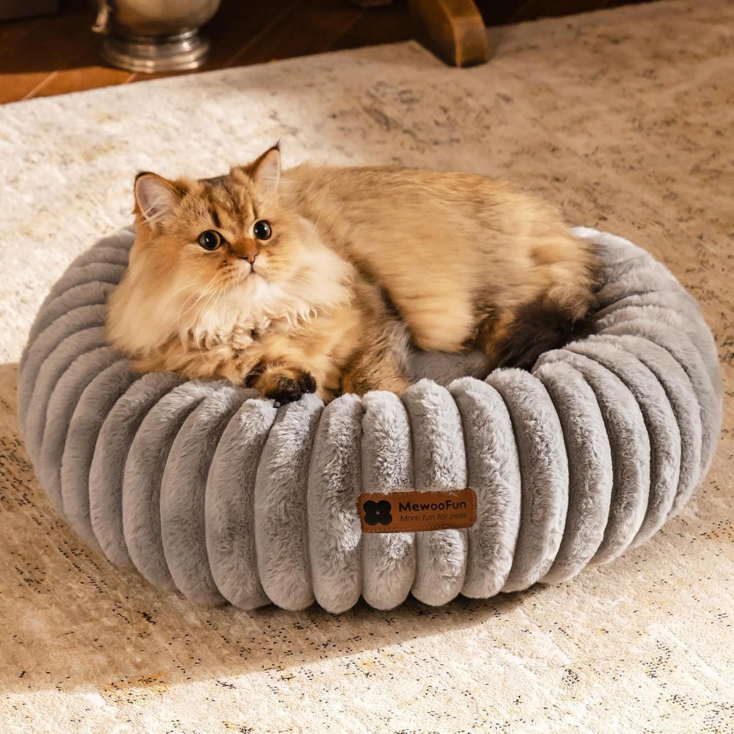 Masion De Paw™ Luxury Fluffy Pet Bed – Calming Washable Round Pet Bed for Small Cats & Dogs (Grey)